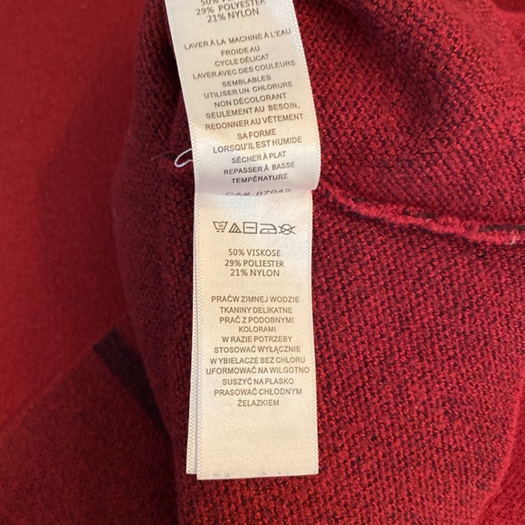 Cynthia Rowley - Womens 3/4 sleeve sweater. Size M - Picture 6 of 9